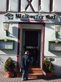 Eingang Waldorfer Hof